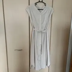 マジェスティックレゴン　ノースリーブワンピース