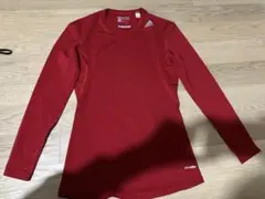 アディダスアンダーシャツ