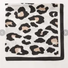 新品　スカーフ　レオパード　定価1650円