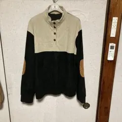 カジュアルニット ベージュと黒の配色