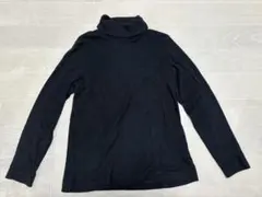 黒 タートルネック 長袖トップス
