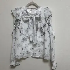 evelyn メローフリルリボンブラウス ブルーのサムネイル