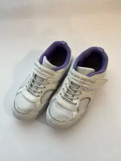 ホワイト/パープル ベルクロスニーカー　20センチ