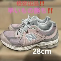 格安出品早いもの勝ち‼️New Balance ピンク 2002R スニーカー