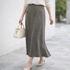 グリーンレーベルリラクシング／ サテン ナロー スカート 2024SS フリー
