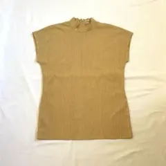 ヴィンテージ　シワ加工　からし色　ノースリーブ