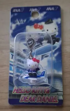 ANA限定 ハローキティ ファスナーマスコット