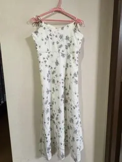 【美品】キャミソールワンピース マジェスティックレゴン 花柄　ワンピース