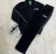 r*a様 即日発送　corteiz セットアップ　ベロア　Mサイズ　数回使用