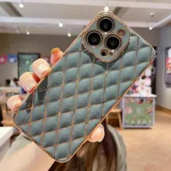 iPhone7/8/SE2/SE3ケース耐衝撃　キルティング調h@;\2@.\