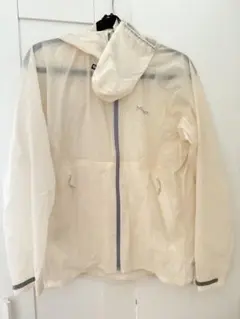 Marmot フード付きジャケット クリーム色