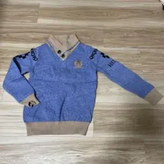 青のVネック長袖カットソー