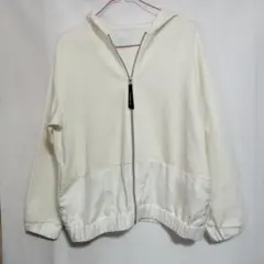 【美品】23Fondation ホワイト フード付き ジャンパー Mサイズ
