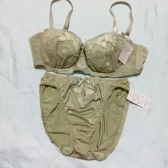 ♡ブラジャー ショーツ セット カーキカラー C70 M