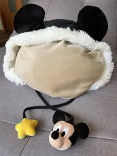 レアなミッキーマウス 耳付きフリース帽子