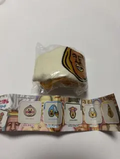 こびとづかん ガチャガチャ ポーチ