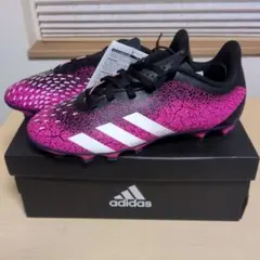 新品　adidas プレデター 23.0cm　サッカー　スパイクのサムネイル