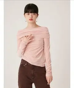 新品未使用　liliy brown サイドホックオフショルダートップス