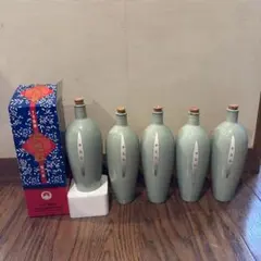 Item thumbnail for item 91db9338-6cd1-42c1-835f-c4e0a7c2aab0