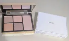 スナイデル　SNIDEL　アイシャドウパレット　フェイススタイリストのサムネイル