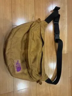 THE NORTH FACE ボディバッグ ブラウン