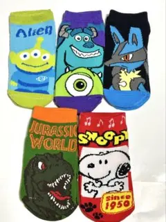 ポケモン　ルカリオ　スヌーピー　ディズニー　マンスター　子供　キャラ　ソックス