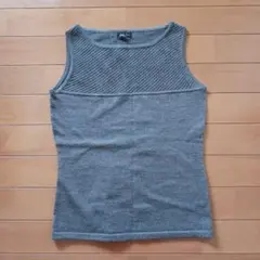 グレー ベスト リブ編み