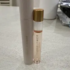 NUDE FLOWER Perfume Oilのサムネイル