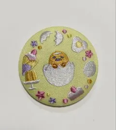 サンリオ　刺繍バッジ　ぐでたま