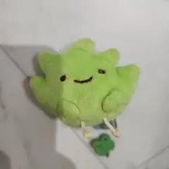 すみっコぐらし手のりぬいぐるみ　ざっそう