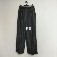 新品縦縞冬用ズボン（女性用）