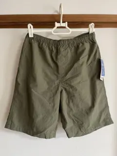 新品タグ付　撥水加工　ショートパンツのサムネイル
