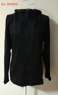 【未使用品】GU SPORTS 　 即乾　フード付パーカー