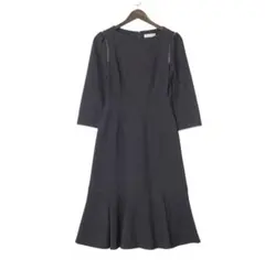 セルフォード ダークグレー 七分袖 フレアワンピース