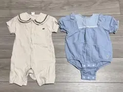 ベージュロンパースと水色カバーオールセット