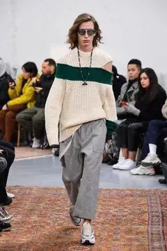 sacai 19aw ジップニットのサムネイル