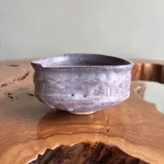 止原伸郎 萩茶盌 共箱 抹茶碗 抹茶茶碗 茶道具 茶器 食器 萩焼 - メルカリ