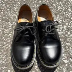 Dr. Martens ブラックレザー ドレスシューズ グリーンステッチ - メルカリ