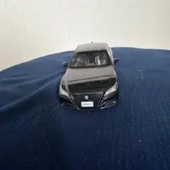 トヨタ クラウン ミニカー ブラックのサムネイル