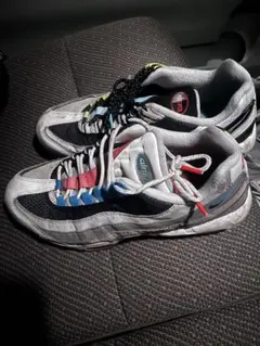 エアマックス95スニーカー グレー/ブラック