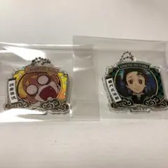 鬼滅の刃　アクリルキーホルダー　炭治郎、善逸