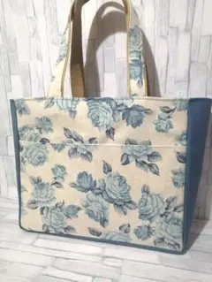 ブルーローズ(生成り綿カス残し)【片面外ポケット付トート(底板付)】ハンドメイド