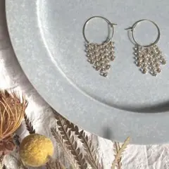 チェコビーズフープピアス　チェコビーズピアス　ハンドメイドピアス　ピアス