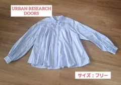 URBAN RESEARCH DOORS ストライプリボンフレアブラウス フリーのサムネイル