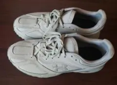 UNDER ARMOUR UNITED ARROWS スニーカー 25