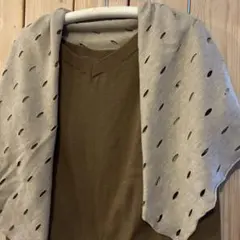 ストール　大判115×107cm位　ニット素材→お値下げのサムネイル