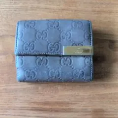 GUCCI グッチ 二つ折り財布 GG柄 レザーのサムネイル