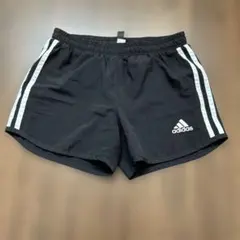 短パン　adidas 150