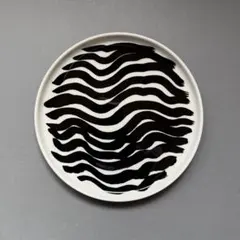 マリメッコ marimekko Hyraily プレート　ブラックのサムネイル