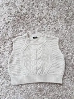 韓国子供服　アオスタ　aosta ニットベスト　M